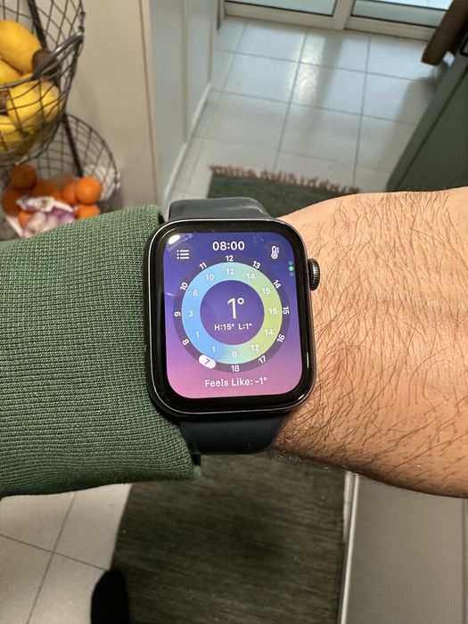 Apple Watch 4 - prata