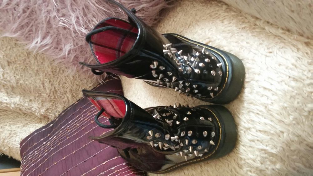 Buty z ćwiekami Fanatic