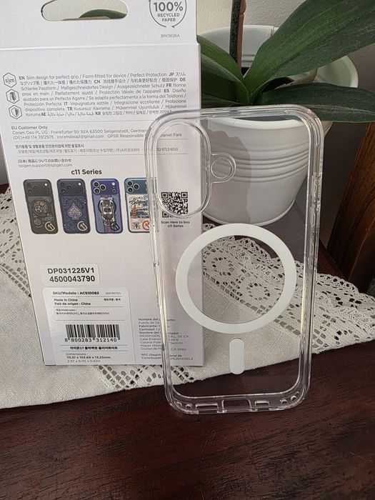 Capa iPhone 17 Spigen Ultra Hybrid ,totalmente nova