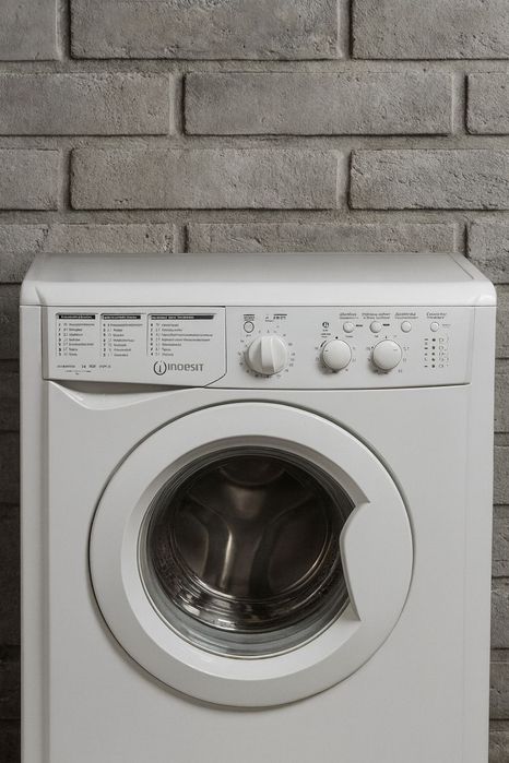 Пральна машина під бак