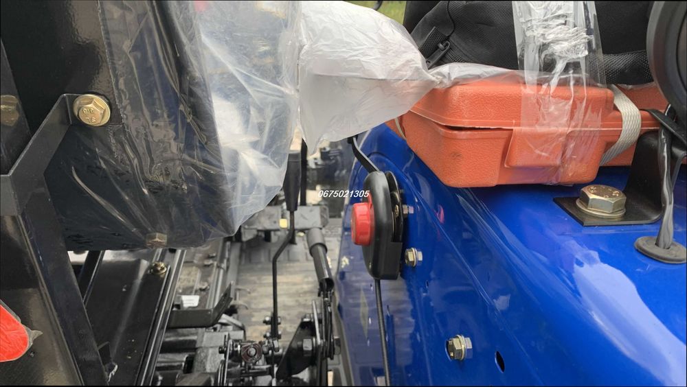 Трактор Dongfeng DF 404 DHL/3-Точка/40кс/Доставимо БЕЗКОШТОВНО-О!