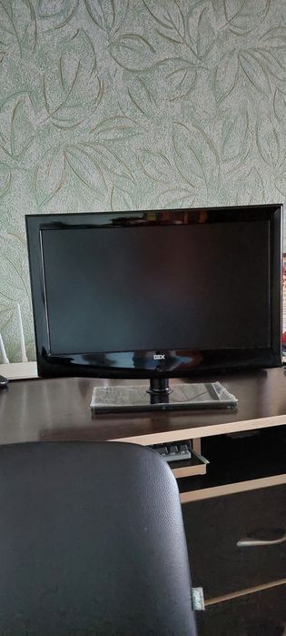 Телевизор DEX LE-1900