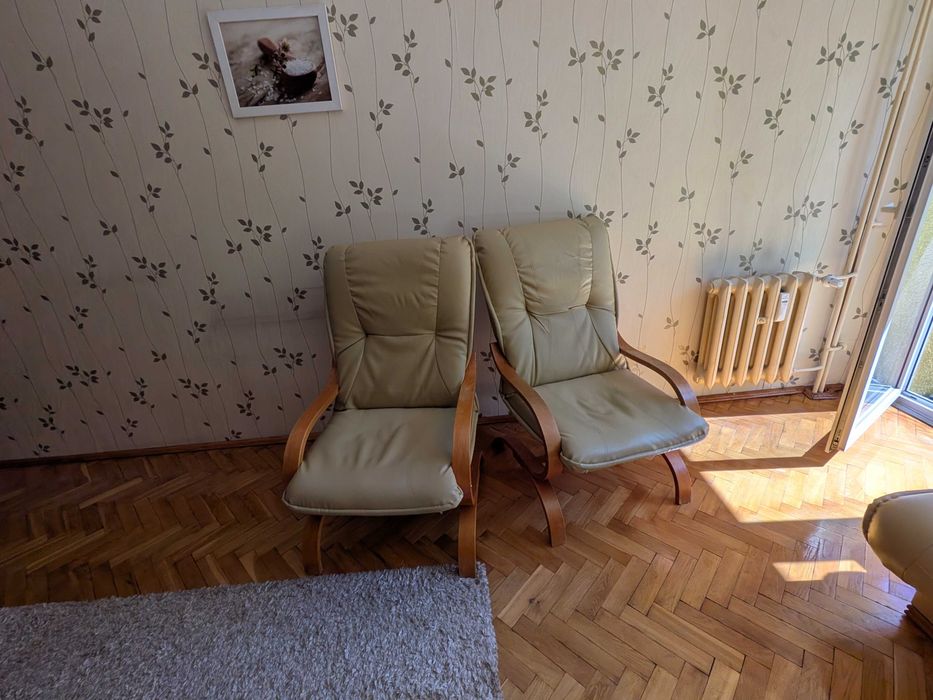Łóżko kanapa szafki