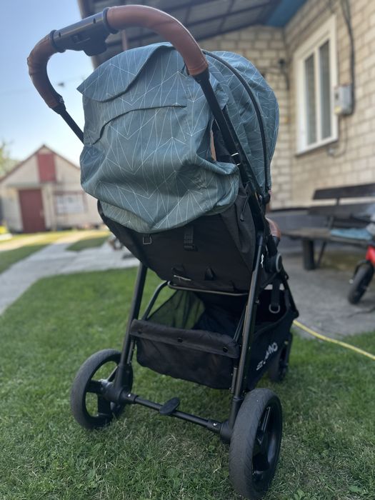 Коляска прогулянкова