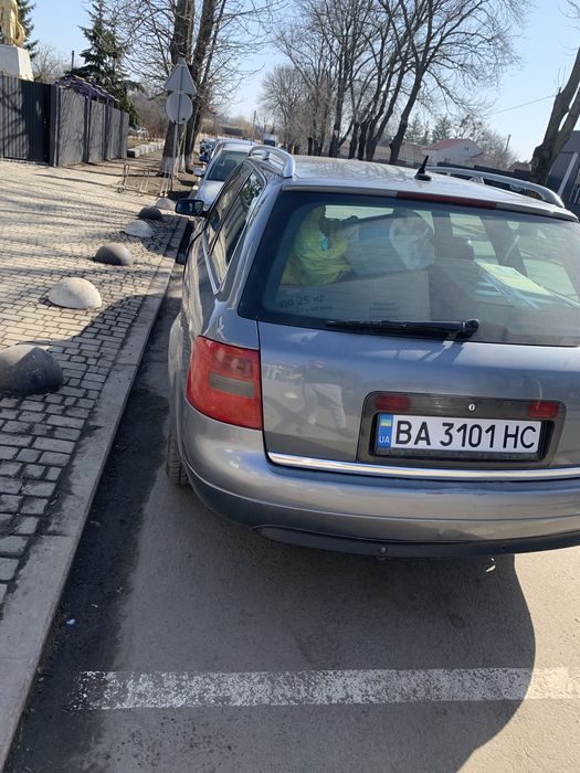 Автомобіль ауді a6 C5