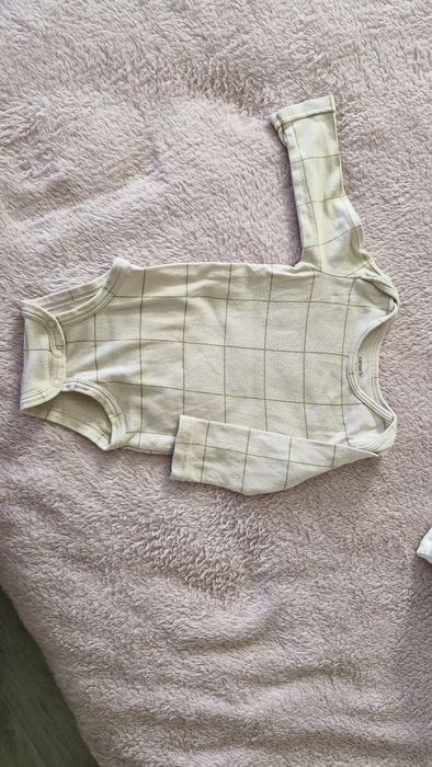 Набор 4 боди Carter's и штаны Н&М на байке + пижама в подарок!