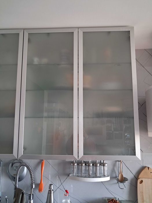 2 Portas de vidro para armário de cozinha do ikea