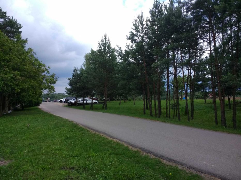 Продам землю навпроти комплексу Українське село. Ціна лише 10 000