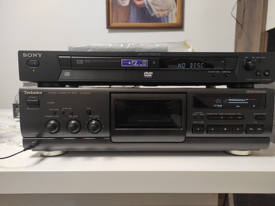 Sprzedam magnetofon Technics automat