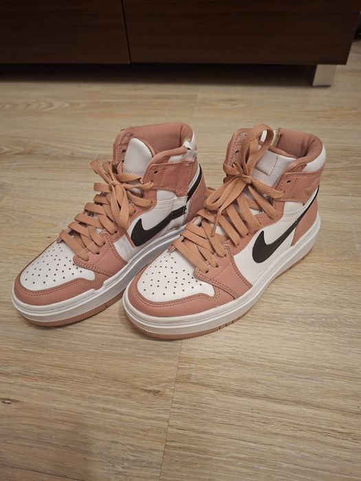 Nike Air Jordan 1 Elevate High "Red  Stardust" rozmiar 36,5