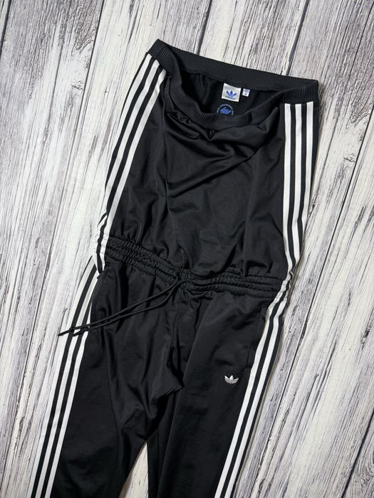 Adidas комбинезон оригинал чёрный 32 размер