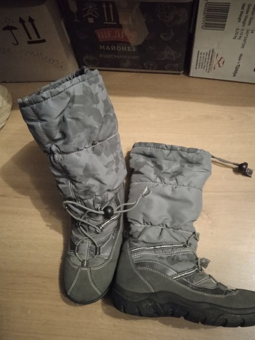 Зимові чобітки GEOX для дівчинки