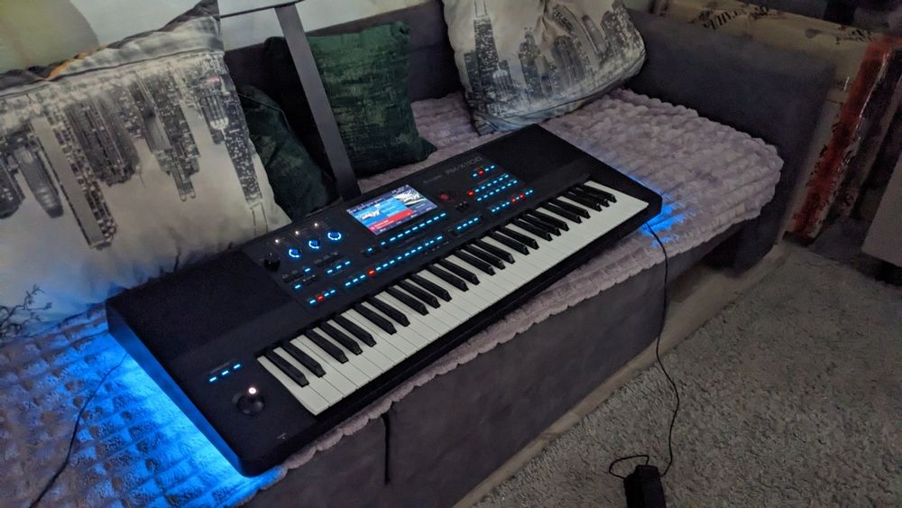 Medeli akx 10/ Thoman akx1100 синтезатор