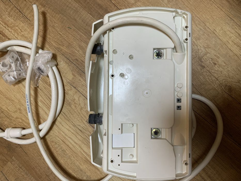 Проточний нагрівач води