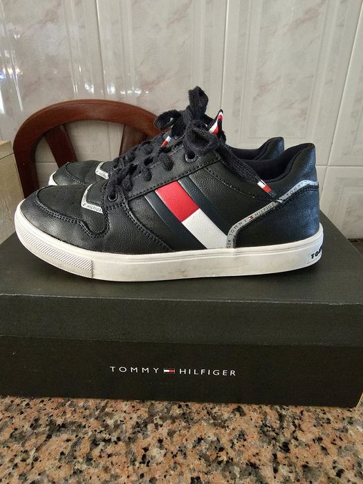 Tenis Tommy T: 37