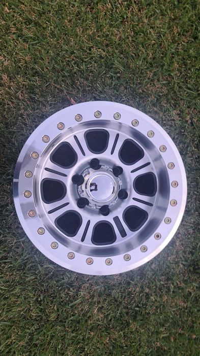 Jantes 16 de aluminio com beadlock