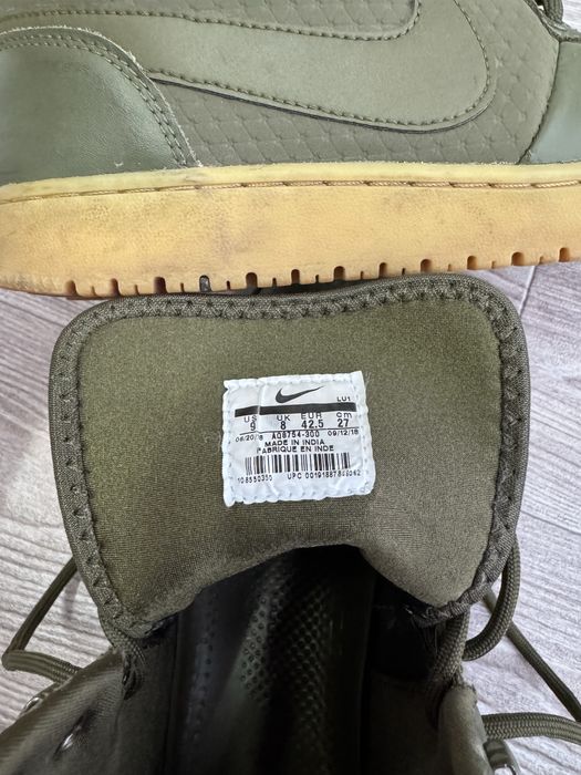 Кросівки Nike EBERNON MID WINTER 42 зелений