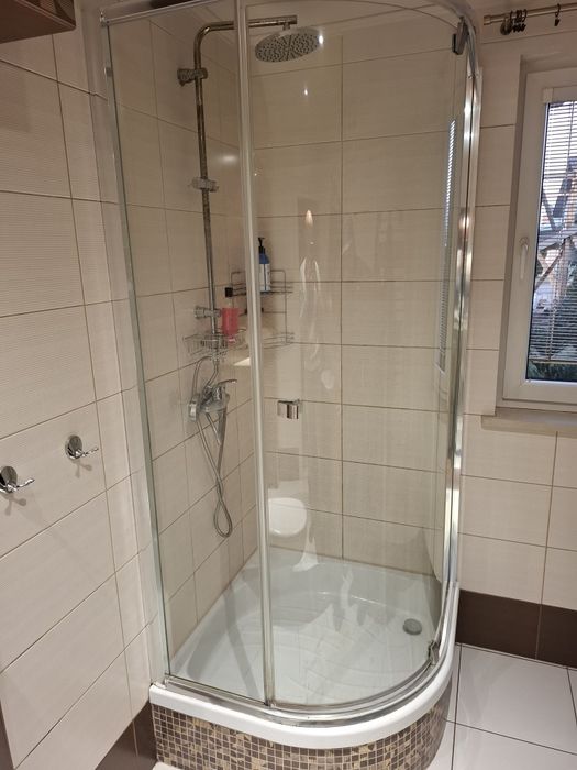 Kabina prysznicowa 90 cm, brodzik, bateria