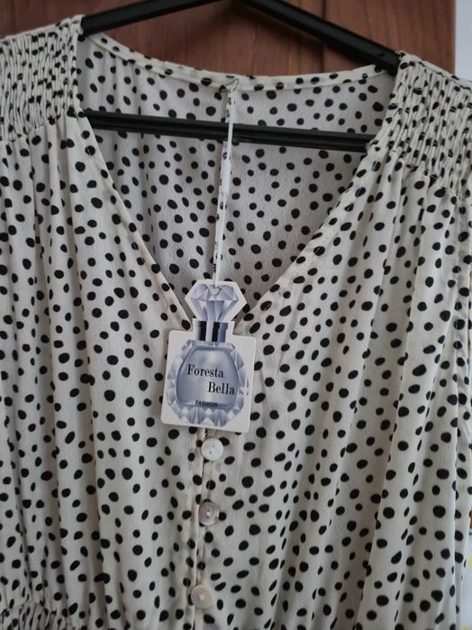 Vestido novo, com etiqueta