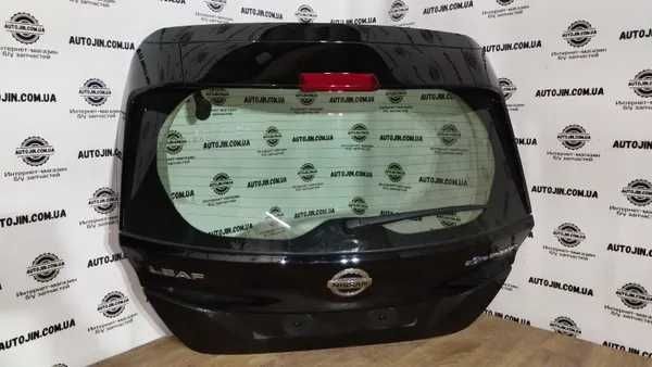 Кришка багажника Nissan Leaf 2010-2024 / Ниссан Лиф 2010-2024