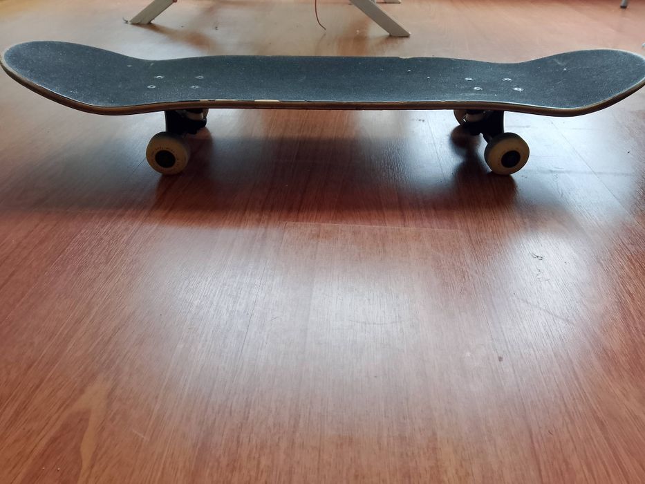 Skate 7.0 bom não está quebrado rodas em bom estado