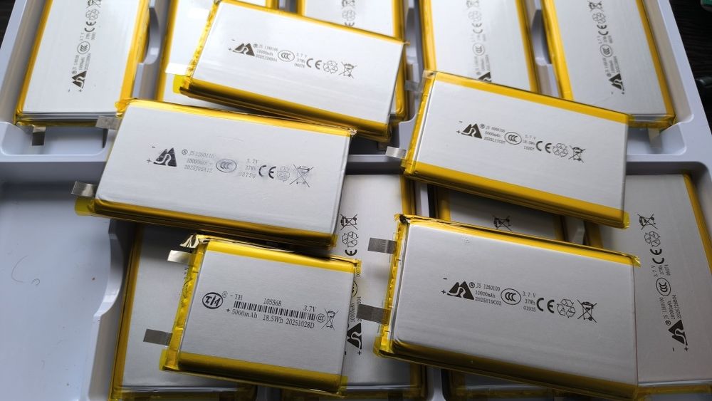 Акумулятор літій-полімерний  3.7v li-pol li-ion 10000mah 2025р