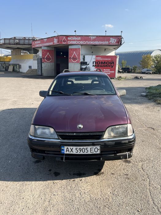 Срочно продам Opel Omega 1992 року