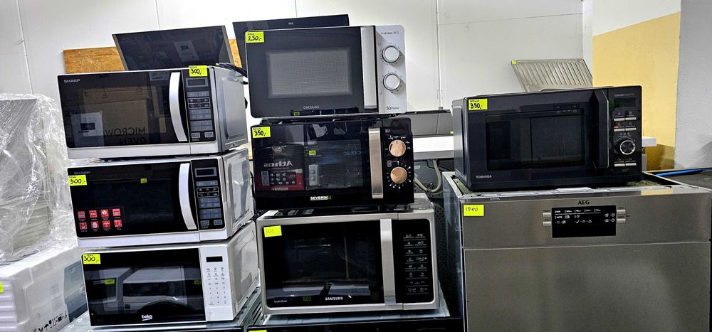 Kuchenka mikrofalowa Cecotec Proclean3030 | 20L | 700W | NOWA