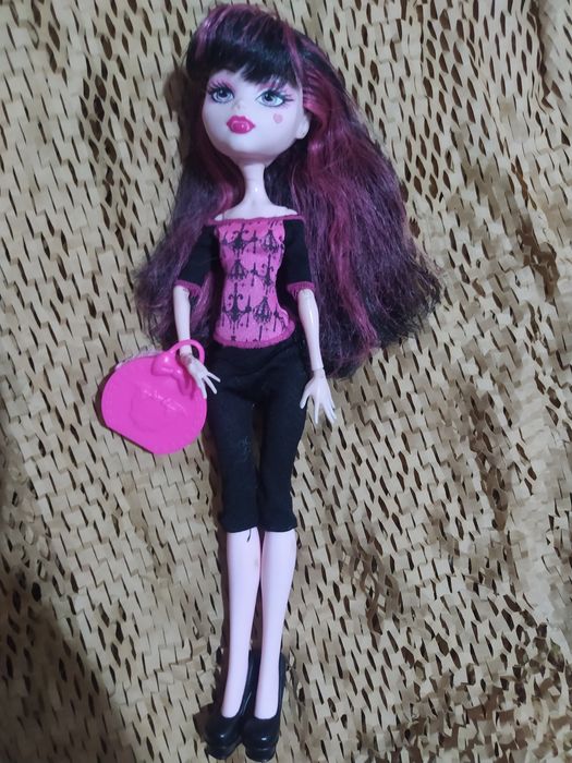 Дракулаура скариж лялька монстр хай monster high кукла Дракулора Лаура