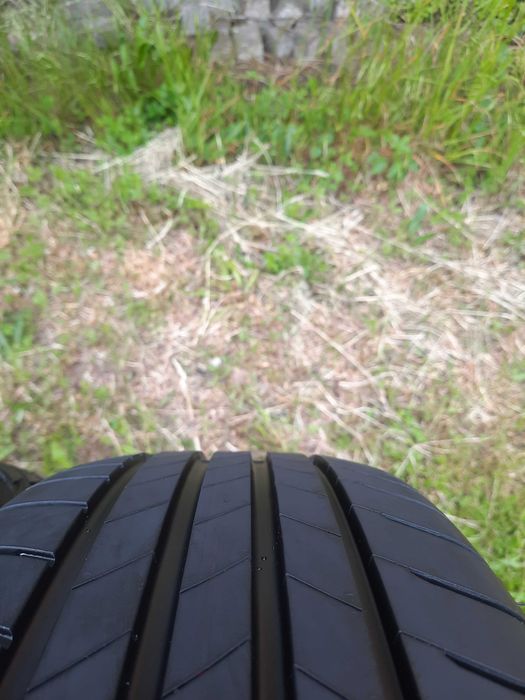Opony letnie klasy premium BRIDGESTONE 215/60/17 NOWE DEMO 2024 r.