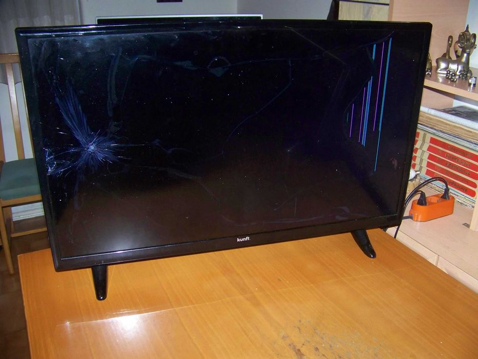 tv kunft 32 " com ecrâ partido