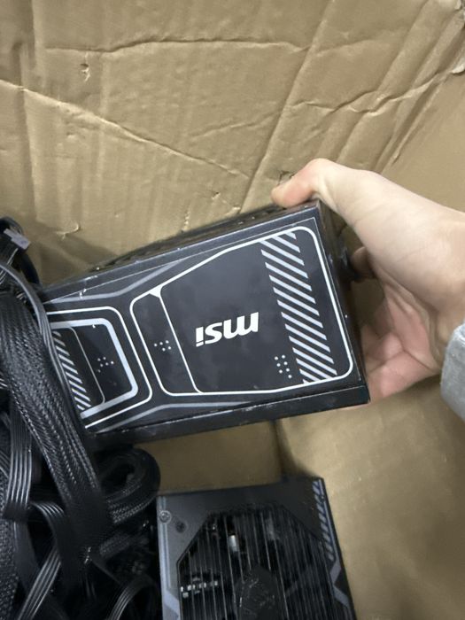 Блок живлення MSI MAG A750GN PCIES