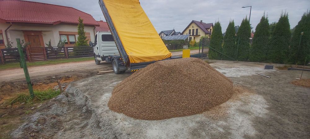 Piasek płukany 0-2mm[Mixokret)/Żwir płukany 2-8,8-32mm (Drenaż)