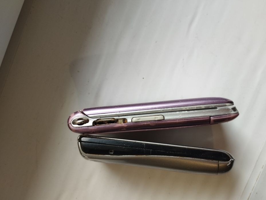 Самсунг 3600i (цена за два)