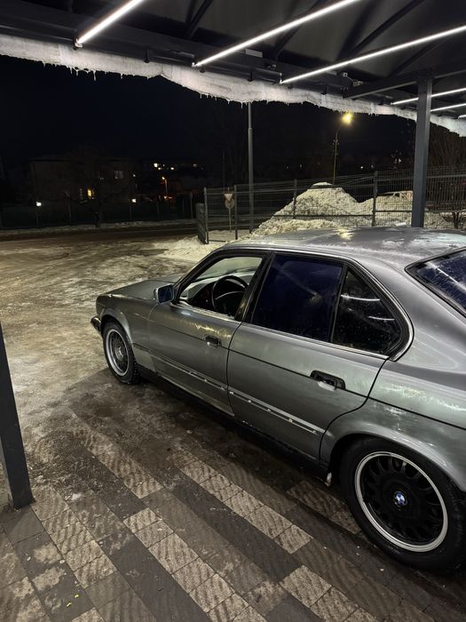 Бмв 5 e34 / BMW 5 e34