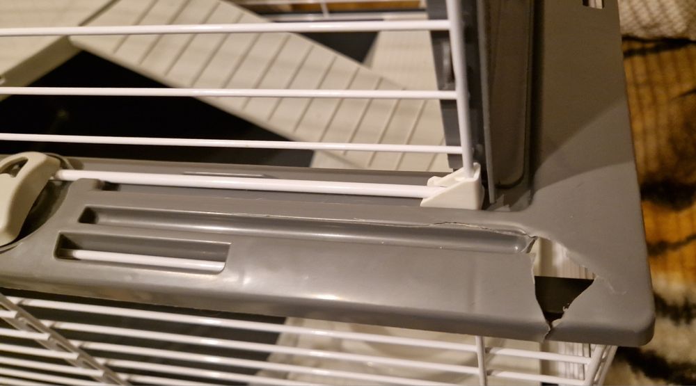 Piętrowa klatka dla królika lub szynszyli