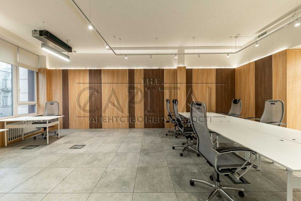 Оренда автономного офісу  250 м² у ЖК A52  вул. Січових Стрільців 44-А