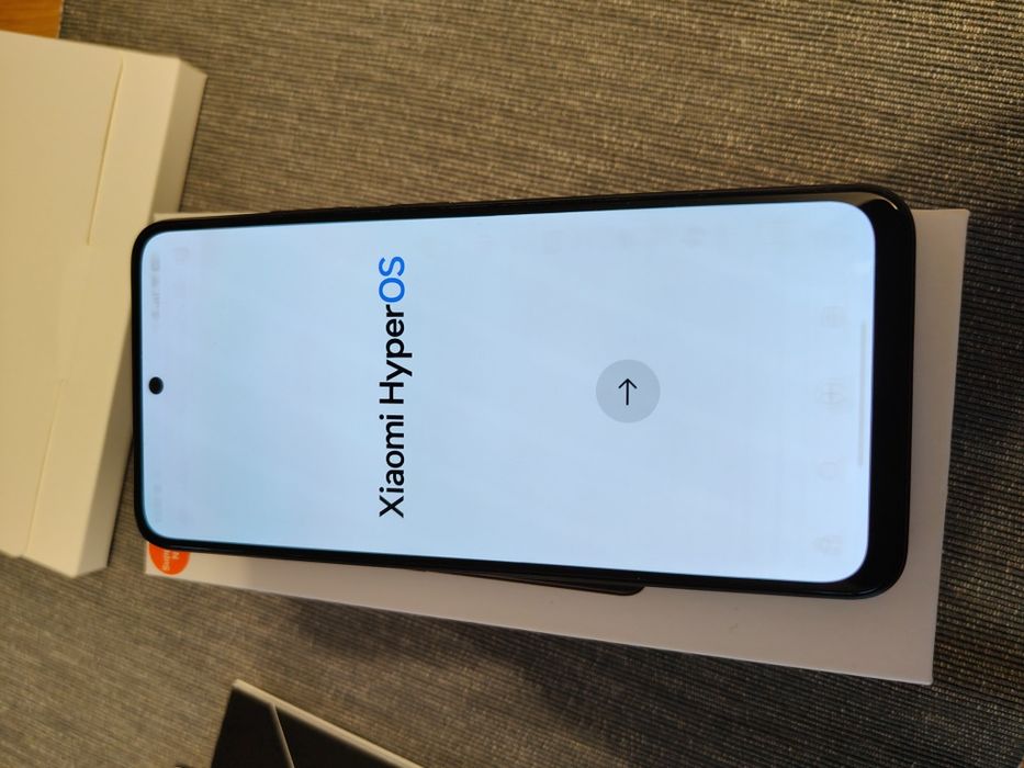 Sprzedam 2 telefony redmi