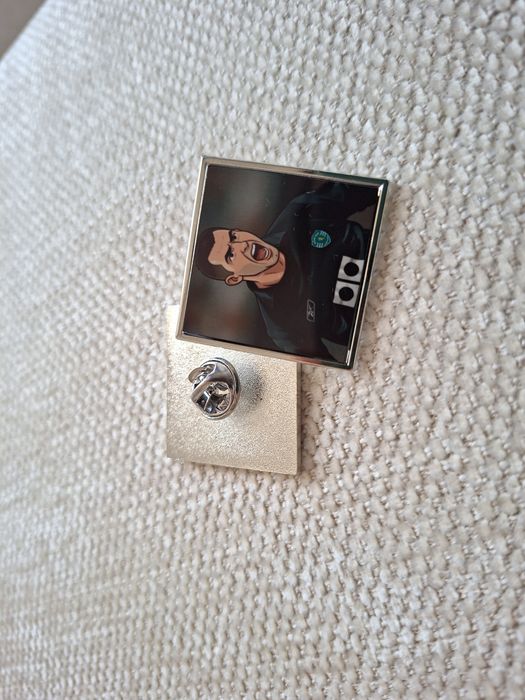 Vários pins Sporting