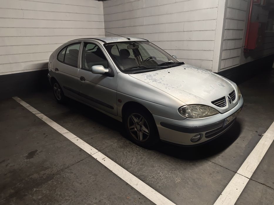 Renault Megane  1.4 16 válvulas