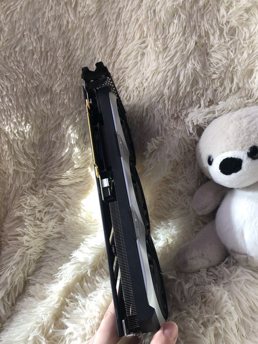 Видеокарта Rtx 4070 msi 12 gb