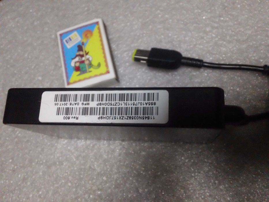 Блок живлення 20в 3.25а