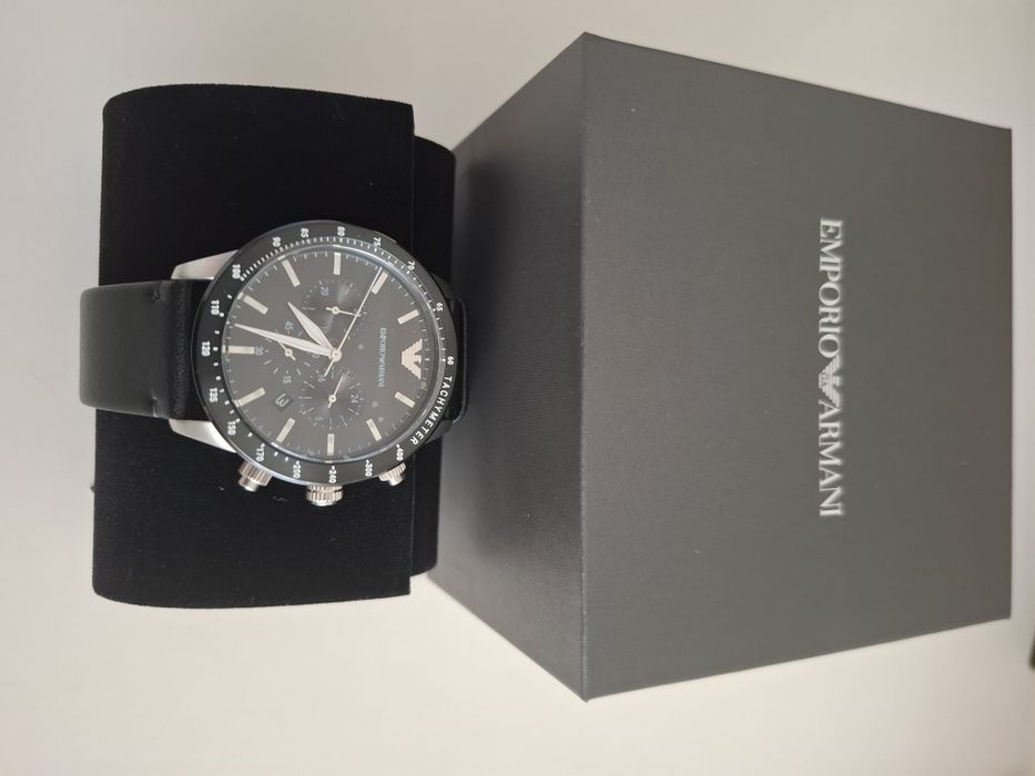 Relogio armani novo