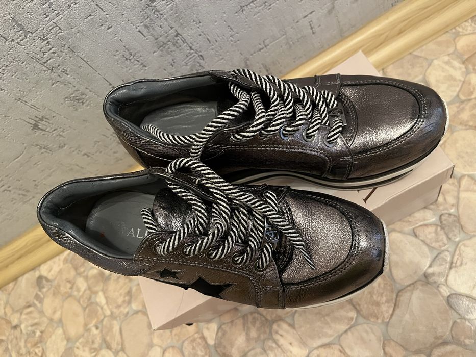 Кросівки підошва 3,5 см