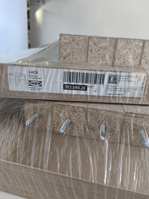 Mesa de apoio Lack IKEA quadrada