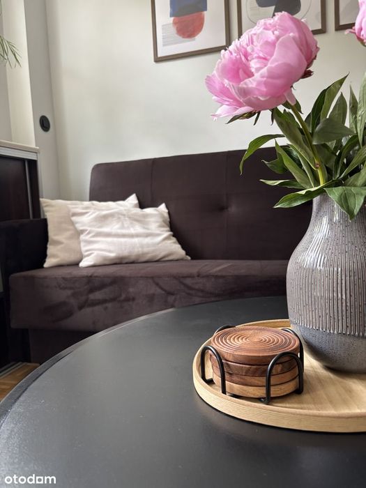 Nowoczesna i komfortowa kawalerka 34 m²: sypialnia, balkon, parking - Widok 4