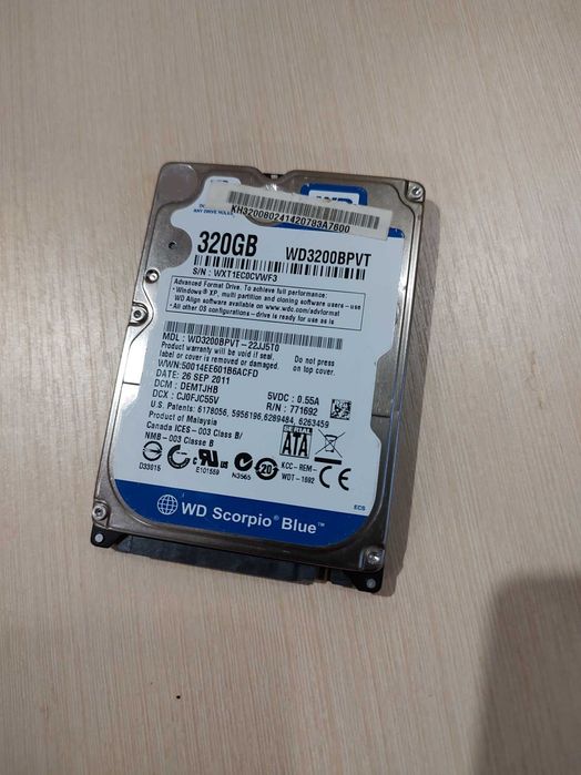 Жорсткий диск Western Digital Blue 320GB 5400rpm 8MB WD3200BPVT 2.5 SATA II
