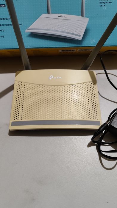 Роутер tp-link wr820n