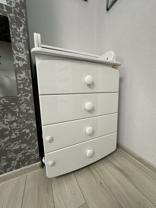 Пеленальный столик. Детский комод. Идиальное состояние. Angelo