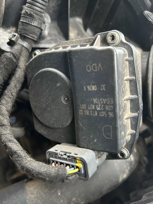 przepustnica 96/507/873/80/02 Peugeot Citroen 1.8 2.0 Benzyna